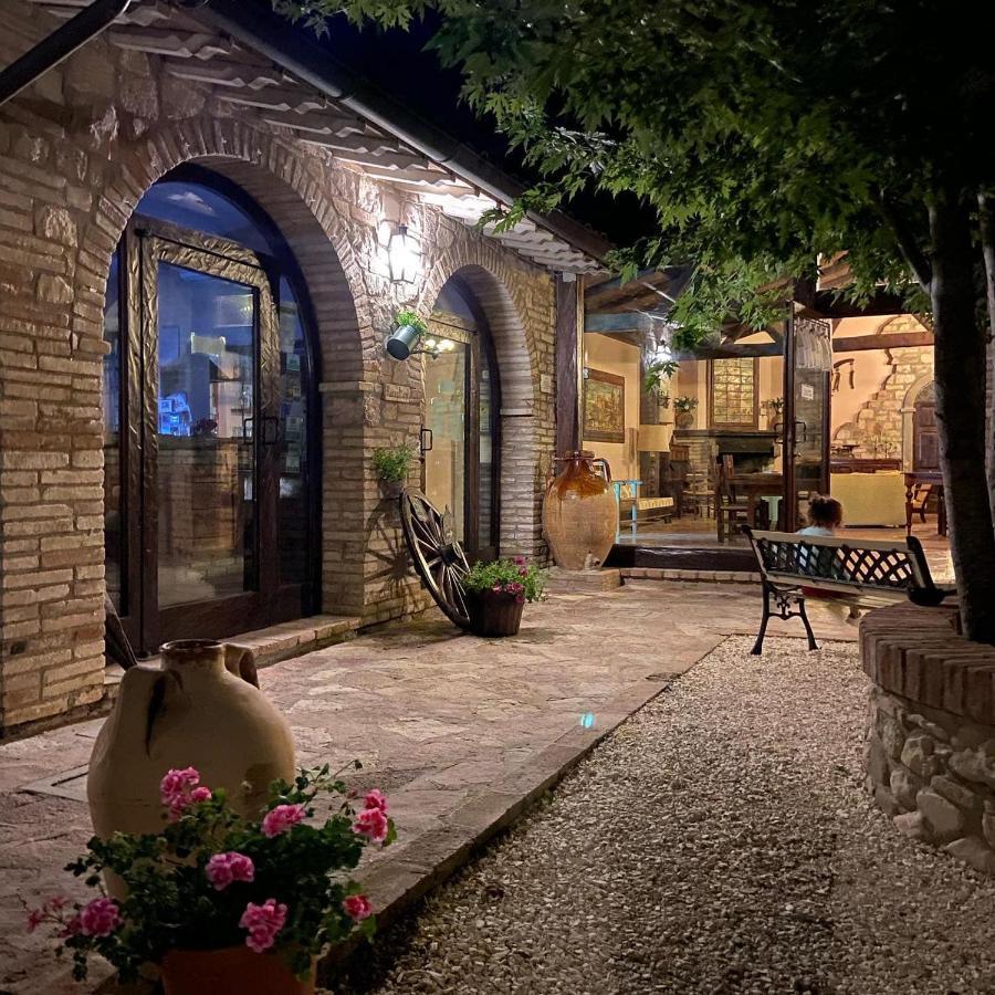 Agriturismo Le Querce Di Assisi Villa Dış mekan fotoğraf